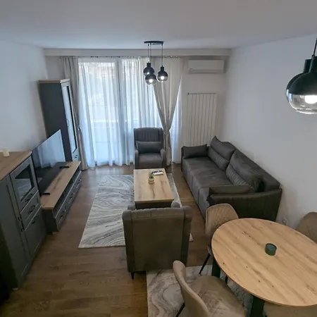 Planet Urban Apartment *