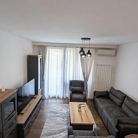 Planet Urban & * Ni