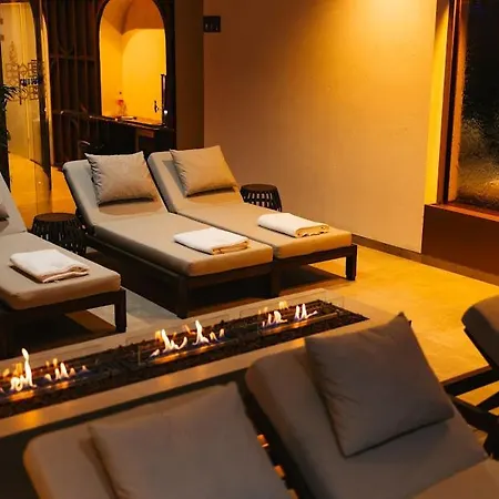 Planet Urban & * Ni